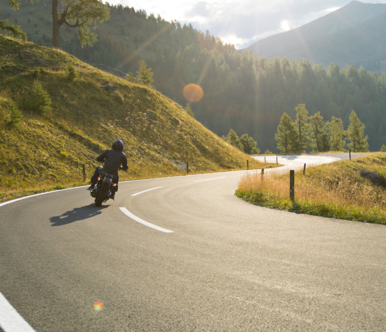 5 Μοναδικές Εκδρομές Κοντά στη Θεσσαλονίκη με Μοτοσυκλέτα